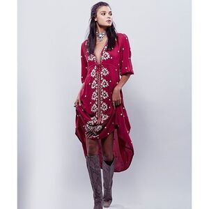 Bohemian Embroidery Boho Maxi Dress Magenta Long Sleeve M Festival Style